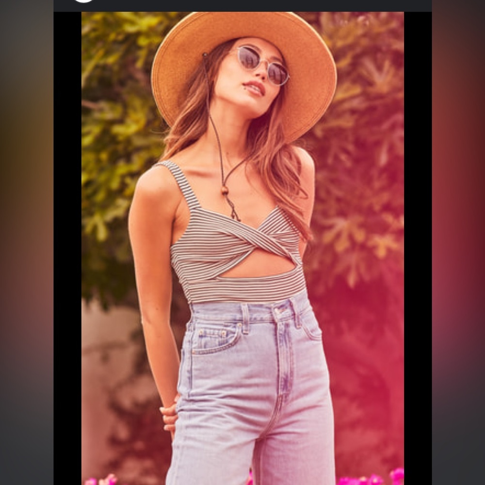 Lulu’s white Striped Cutout Sleeveless Bodysuit